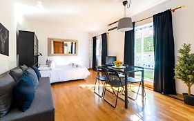Bright Penthouse With Terrace In Madrid Center